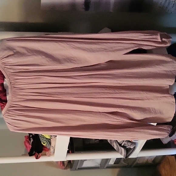 Silk shirt - Picture 2 of 2